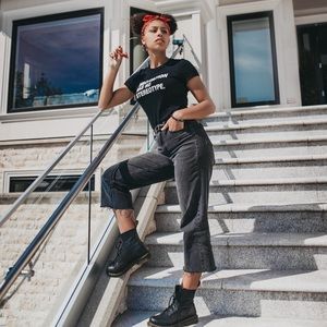 Black cropped straight leg jeans